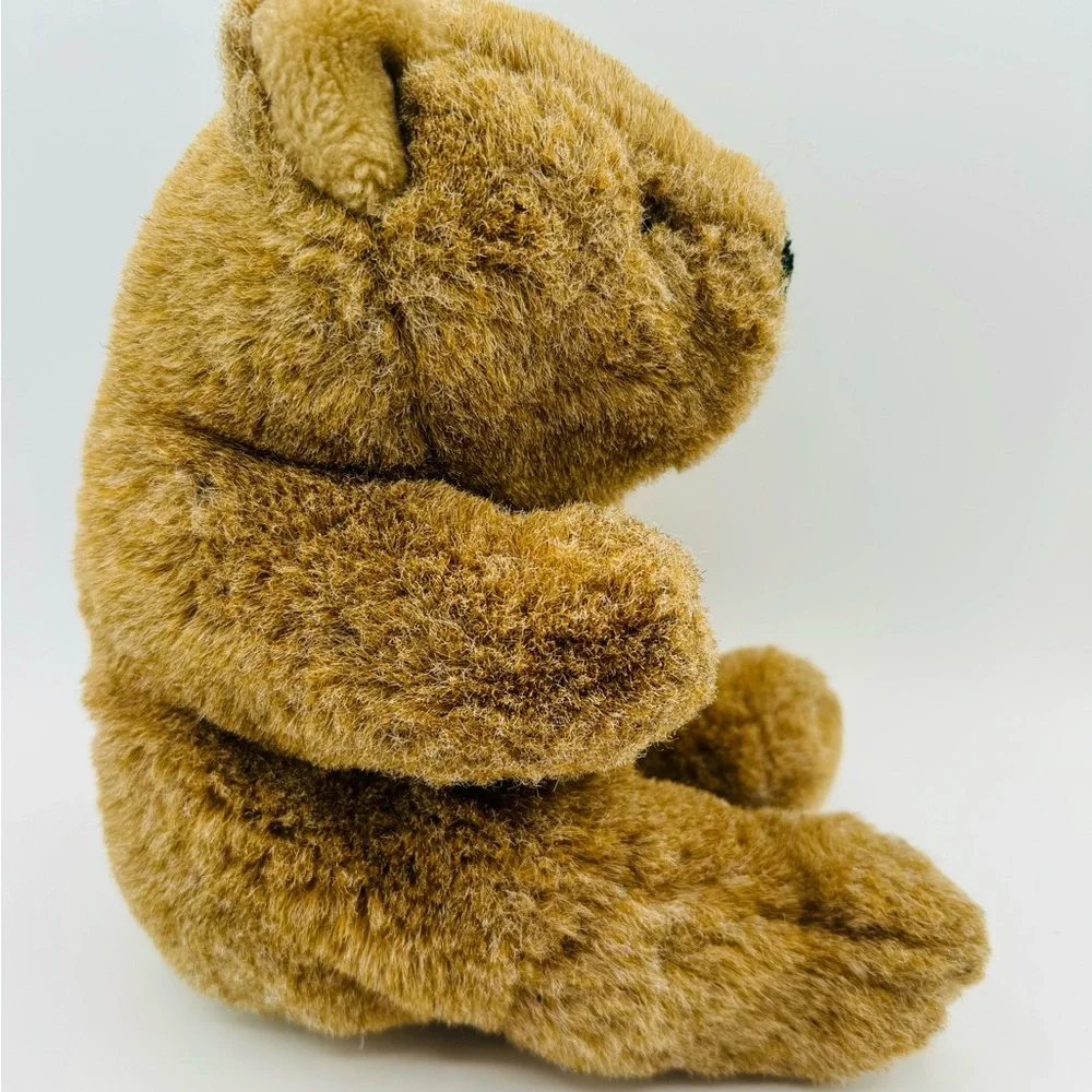 Vintage 1982 GUND Soft Brown Plush Sitting Teddy Bear 9” Tall EUC‎